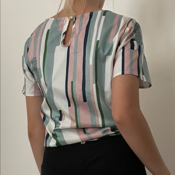 Colorful Blouse - Picture 3 of 3